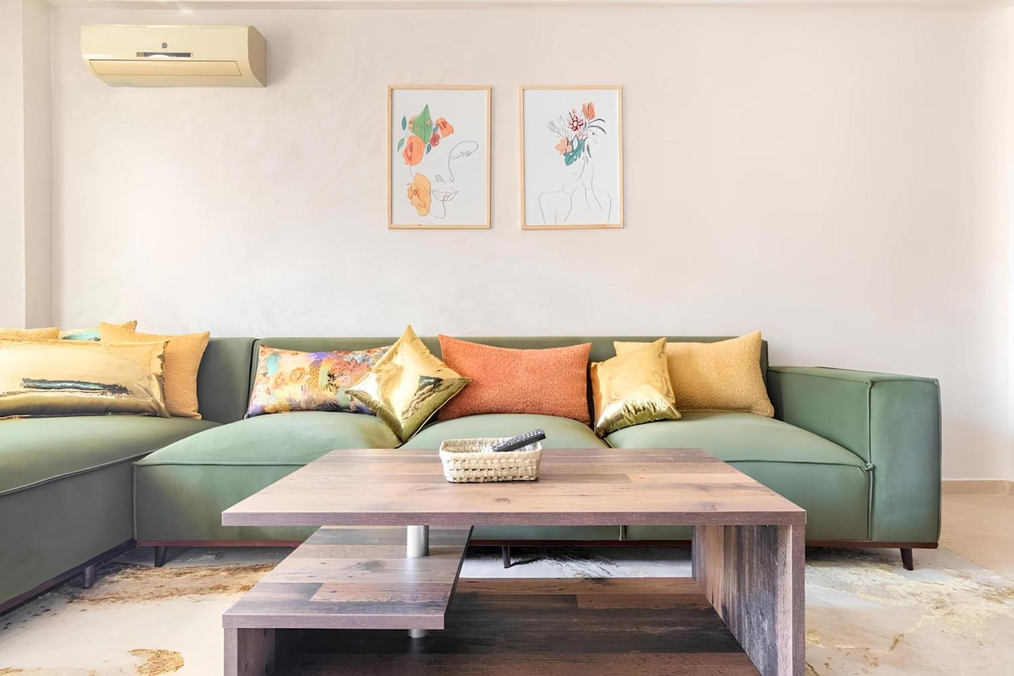 C-Appartement De Luxe Plein Centre De Gueliz Avec Piscine Parking Wifi Netflix マラケシュ エクステリア 写真